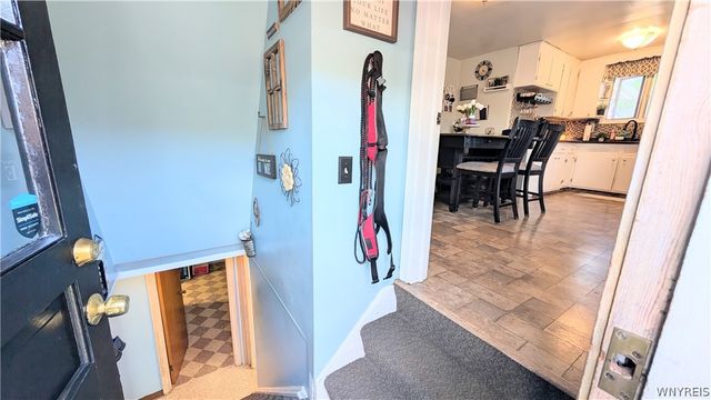 8915 Brookside Drive, Niagara Falls, NY 14304