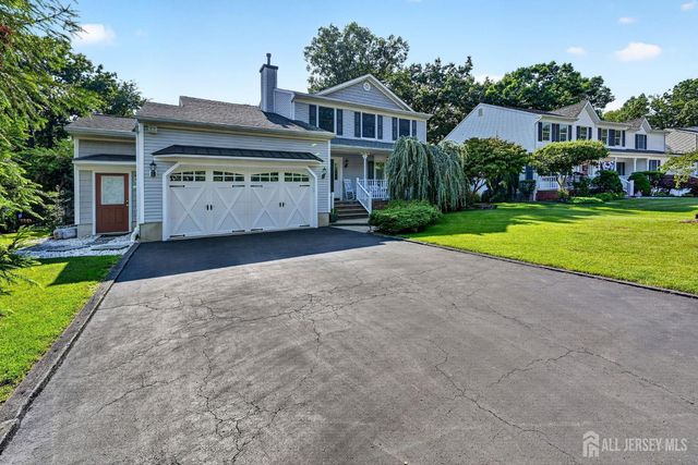 111 Szymanski Drive, Spotswood, NJ 08884