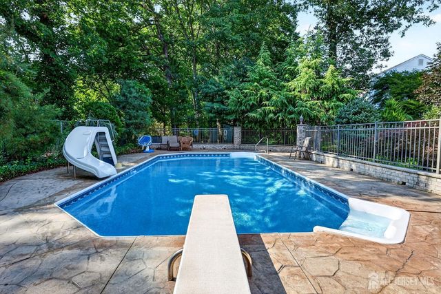 111 Szymanski Drive, Spotswood, NJ 08884