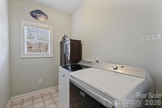 781 Barossa Valley Drive NW, Concord, NC 28027