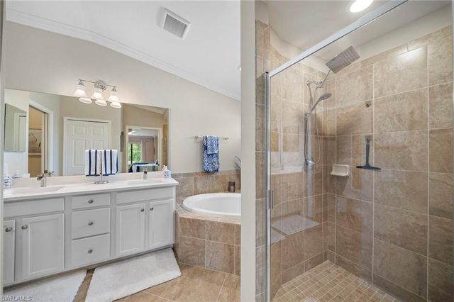 28011 Bridgetown CT 5221, Bonita Springs, FL 34135