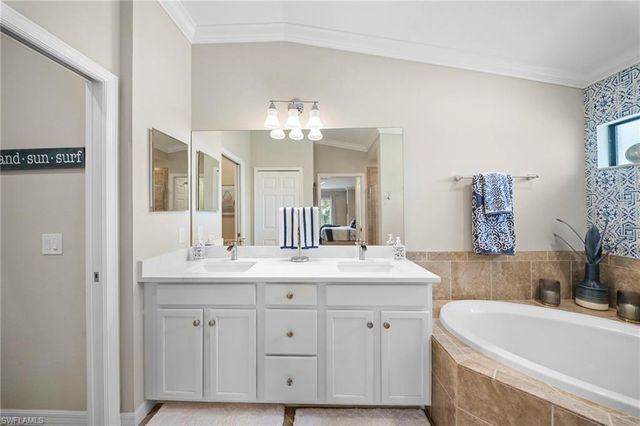 28011 Bridgetown CT 5221, Bonita Springs, FL 34135