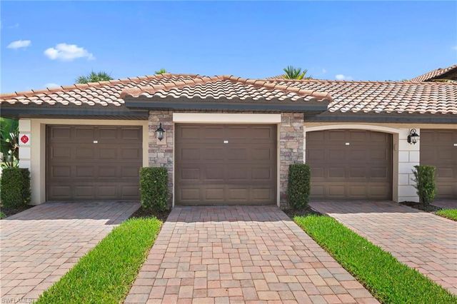 28011 Bridgetown CT 5221, Bonita Springs, FL 34135