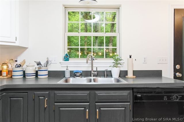 7219 W Pennington Street NE, Lanesville, IN 47136