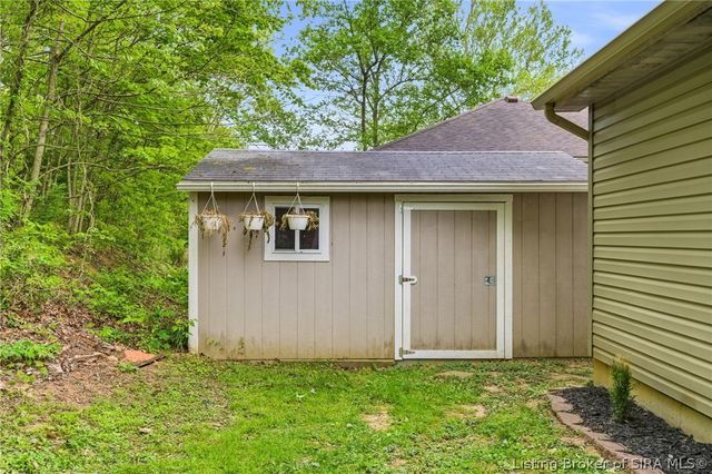 7219 W Pennington Street NE, Lanesville, IN 47136