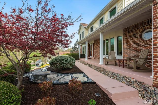 1510 Timber Point Court, Chesterfield, MO 63017