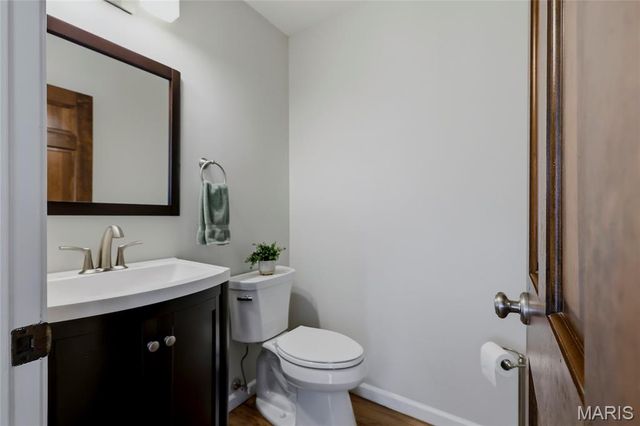 1510 Timber Point Court, Chesterfield, MO 63017