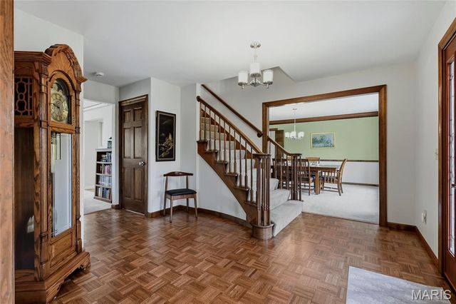 1510 Timber Point Court, Chesterfield, MO 63017