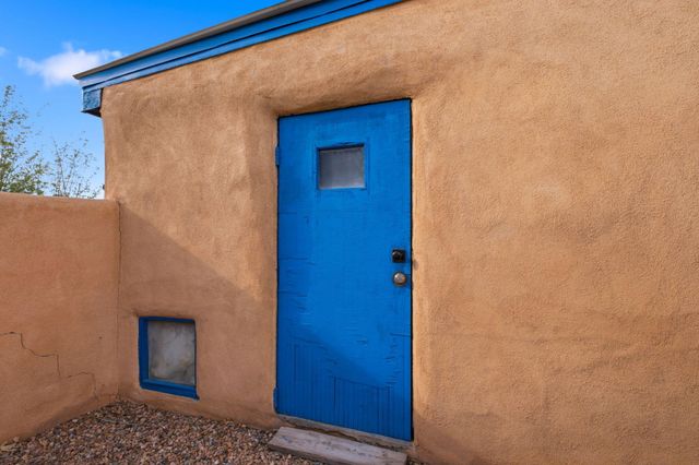 192 W Valverde Road, Corrales, NM 87048