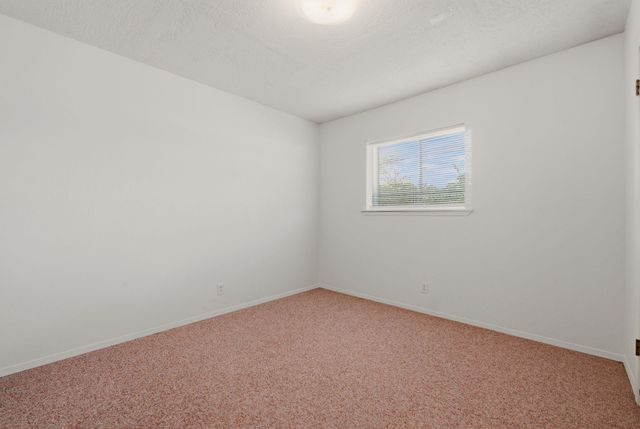 192 W Valverde Road, Corrales, NM 87048