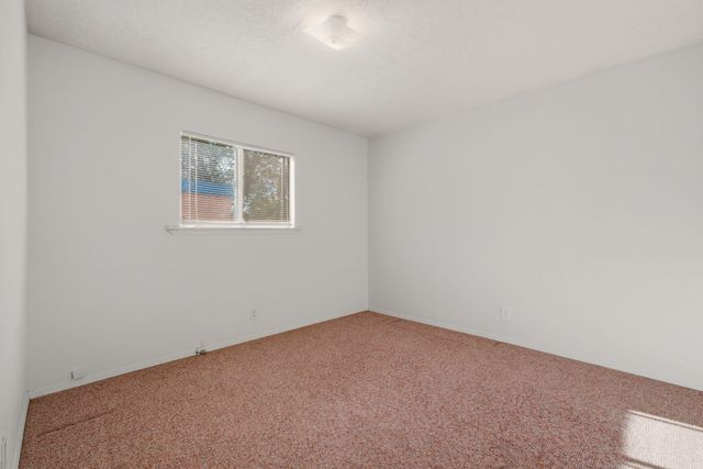 192 W Valverde Road, Corrales, NM 87048
