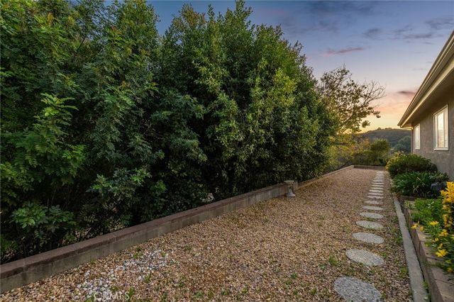 705 Beaverbrook, Glendora, CA 91740
