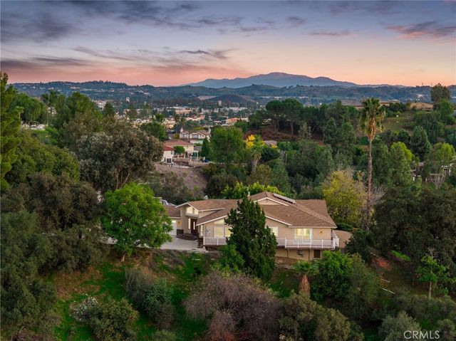 705 Beaverbrook, Glendora, CA 91740