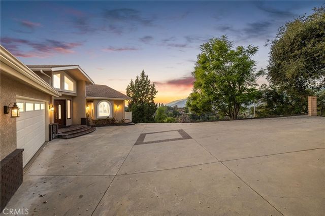 705 Beaverbrook, Glendora, CA 91740