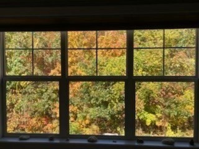 330 Haydenville Rd E, Northampton, MA 01053