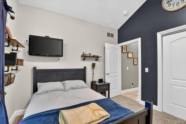 5585 Leah Lane, Almont Township, MI 48003