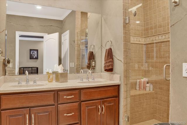 5585 Leah Lane, Almont Township, MI 48003