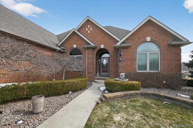 5585 Leah Lane, Almont Township, MI 48003