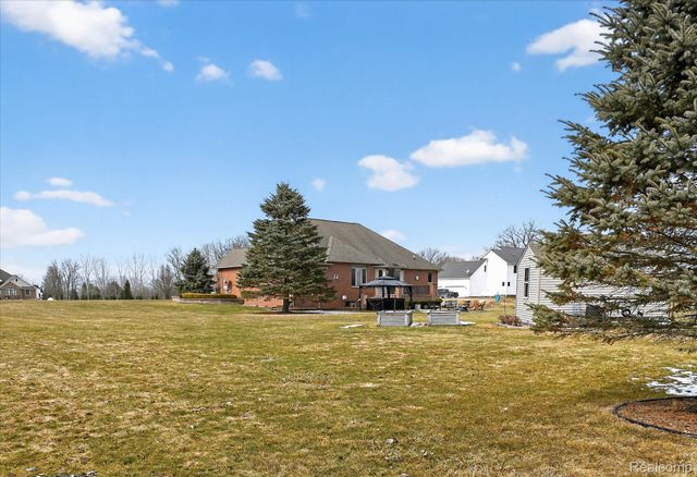 5585 Leah Lane, Almont Township, MI 48003