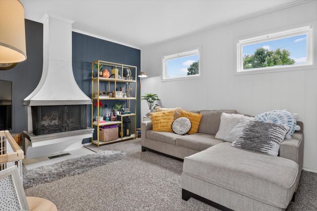4122 Manor Drive, South Bend, IN 46614