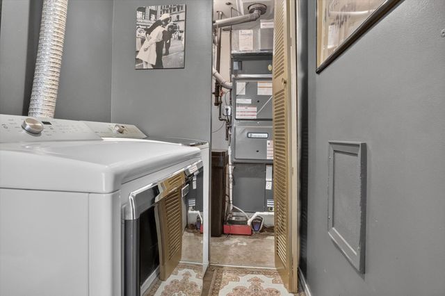 4122 Manor Drive, South Bend, IN 46614
