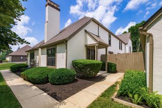 434 Edinburgh Road, Dublin, OH 43017