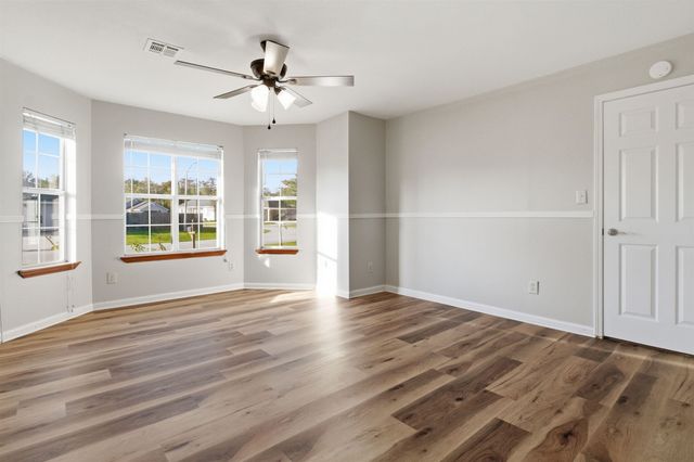 400 Robyn Street, Gray, LA 70359