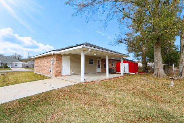 400 Robyn Street, Gray, LA 70359