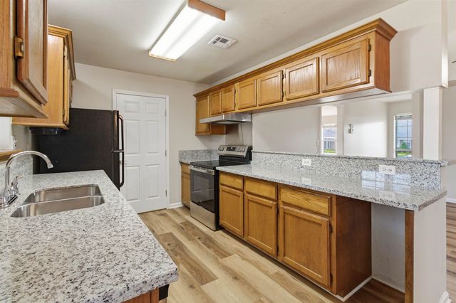 400 Robyn Street, Gray, LA 70359