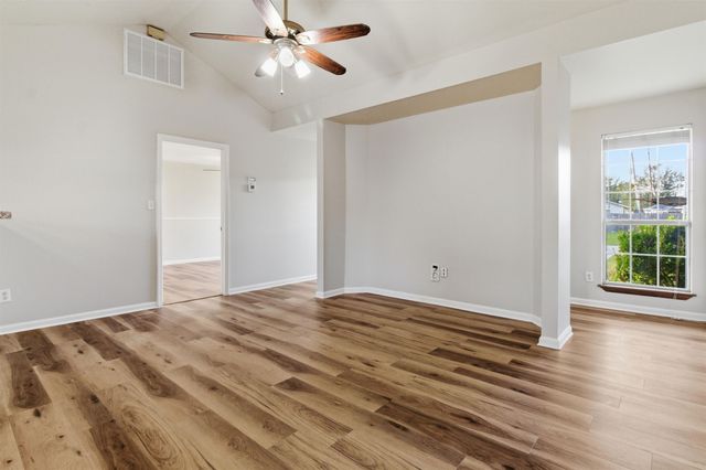 400 Robyn Street, Gray, LA 70359