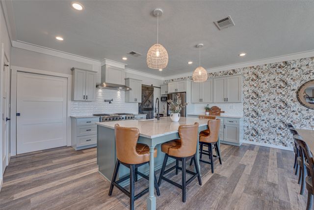 5523 Lakeshore Court, Log Cabin, TX 75148