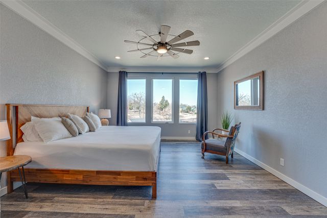 5523 Lakeshore Court, Log Cabin, TX 75148