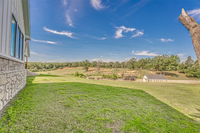 5523 Lakeshore Court, Log Cabin, TX 75148