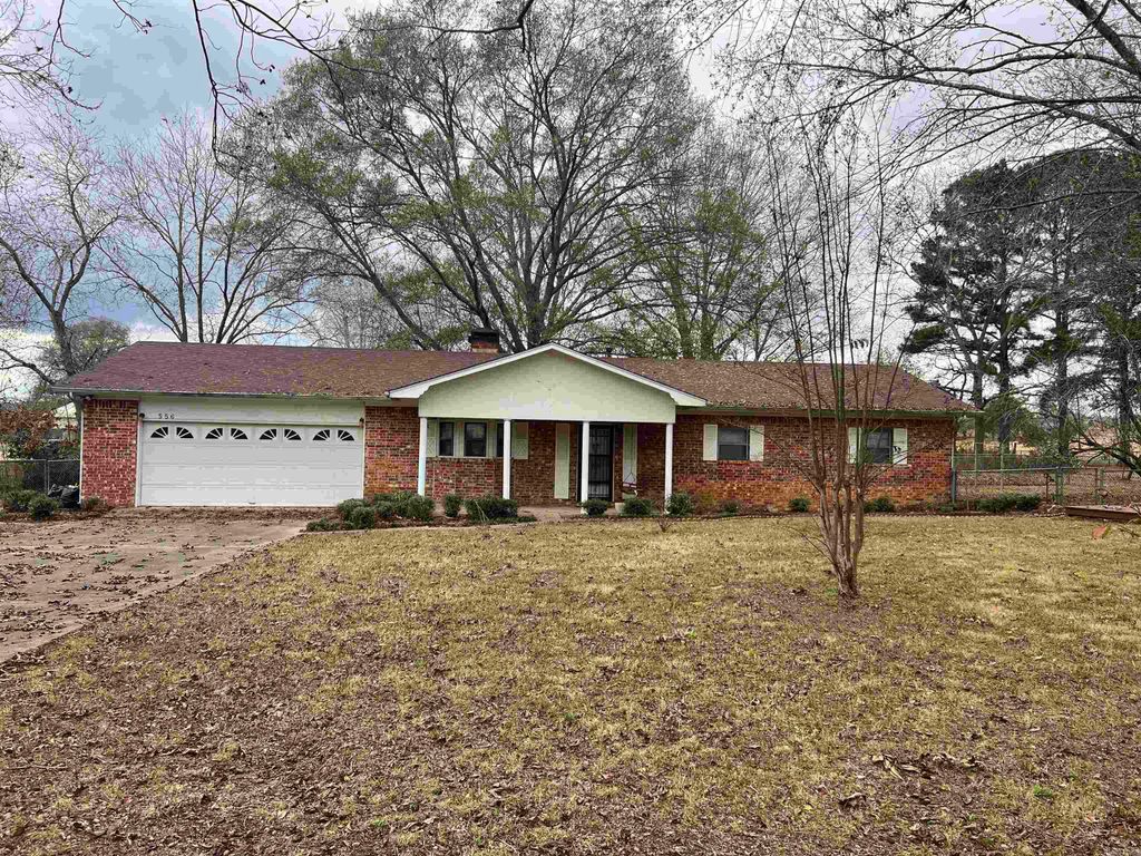 556 Davidson Rd, Beebe, AR 72012