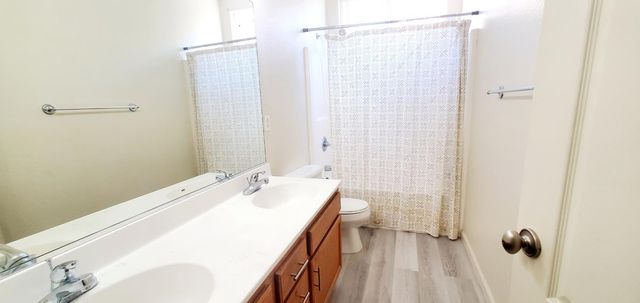4735 White Forge Dr, Stockton, CA 95212