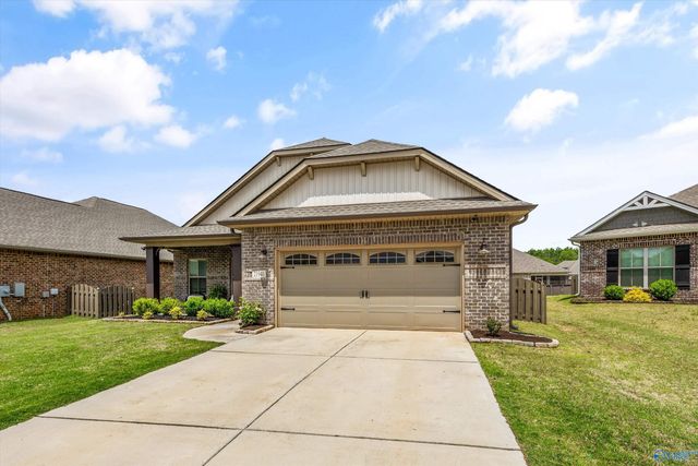 21941 Shearwater Drive, Athens, AL 35613