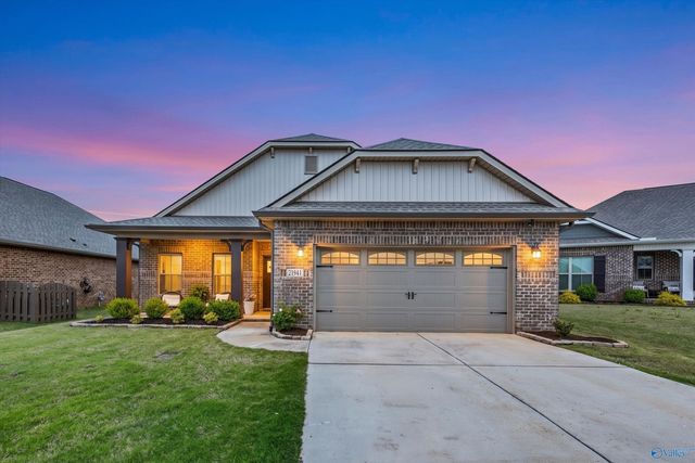 21941 Shearwater Drive, Athens, AL 35613
