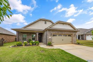 21941 Shearwater Drive, Athens, AL 35613