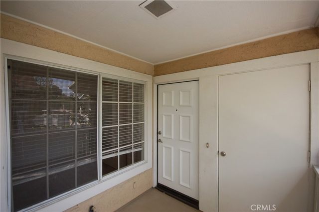 89 GREENFIELD 64, Irvine, CA 92614