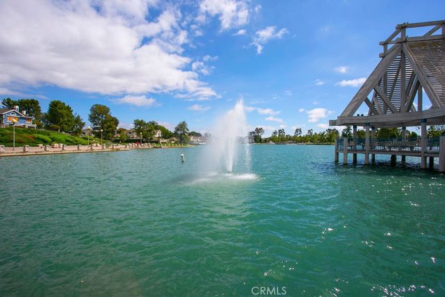 89 GREENFIELD 64, Irvine, CA 92614