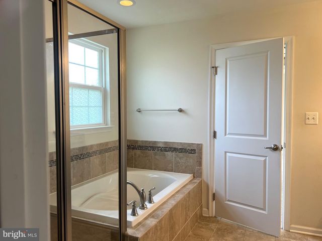 3002 WINTERBOURNE DR, Upper Marlboro, MD 20774