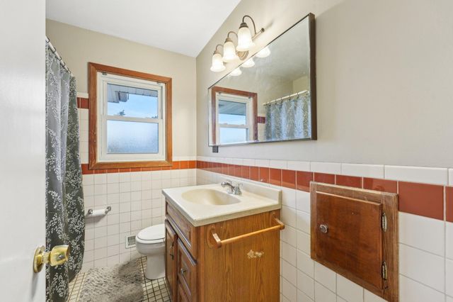 11749 Crooked Lake Boulevard NW, Coon Rapids, MN 55433