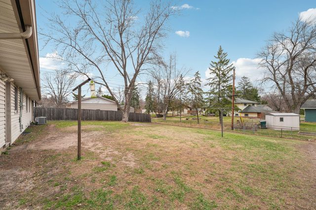 11749 Crooked Lake Boulevard NW, Coon Rapids, MN 55433