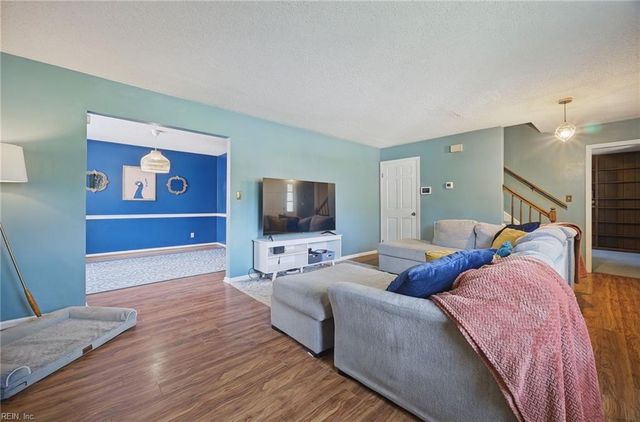 5887 Percheron LN, Virginia Beach, VA 23464