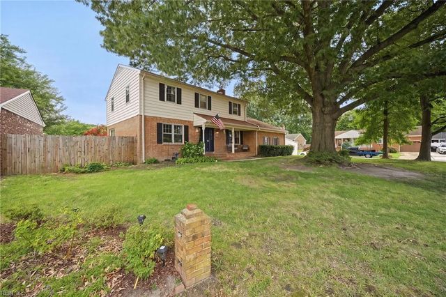 5887 Percheron LN, Virginia Beach, VA 23464