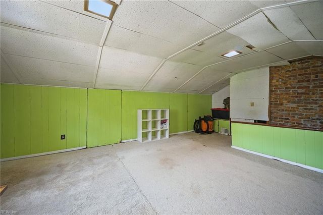 5887 Percheron LN, Virginia Beach, VA 23464