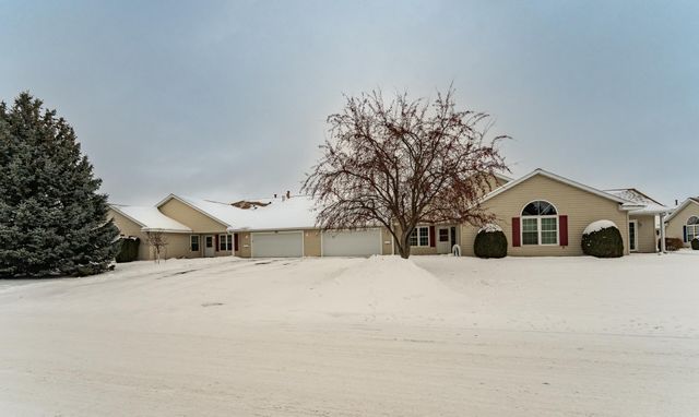 2843 Century Court NE, Rochester, MN 55906