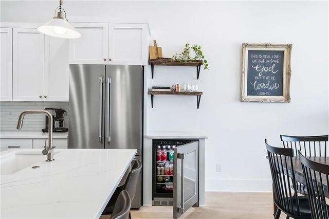 610 Heatherden Avenue, Fayetteville, GA 30214