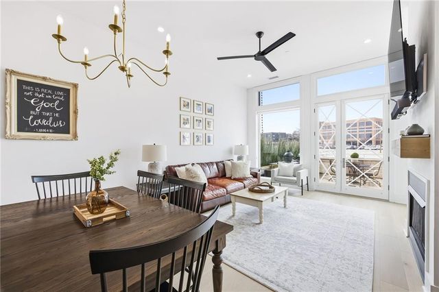 610 Heatherden Avenue, Fayetteville, GA 30214