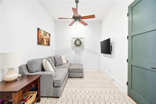 610 Heatherden Avenue, Fayetteville, GA 30214